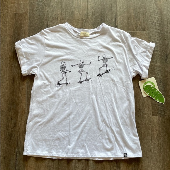 Local Lab Skater Skelly tee - Picture 1 of 4